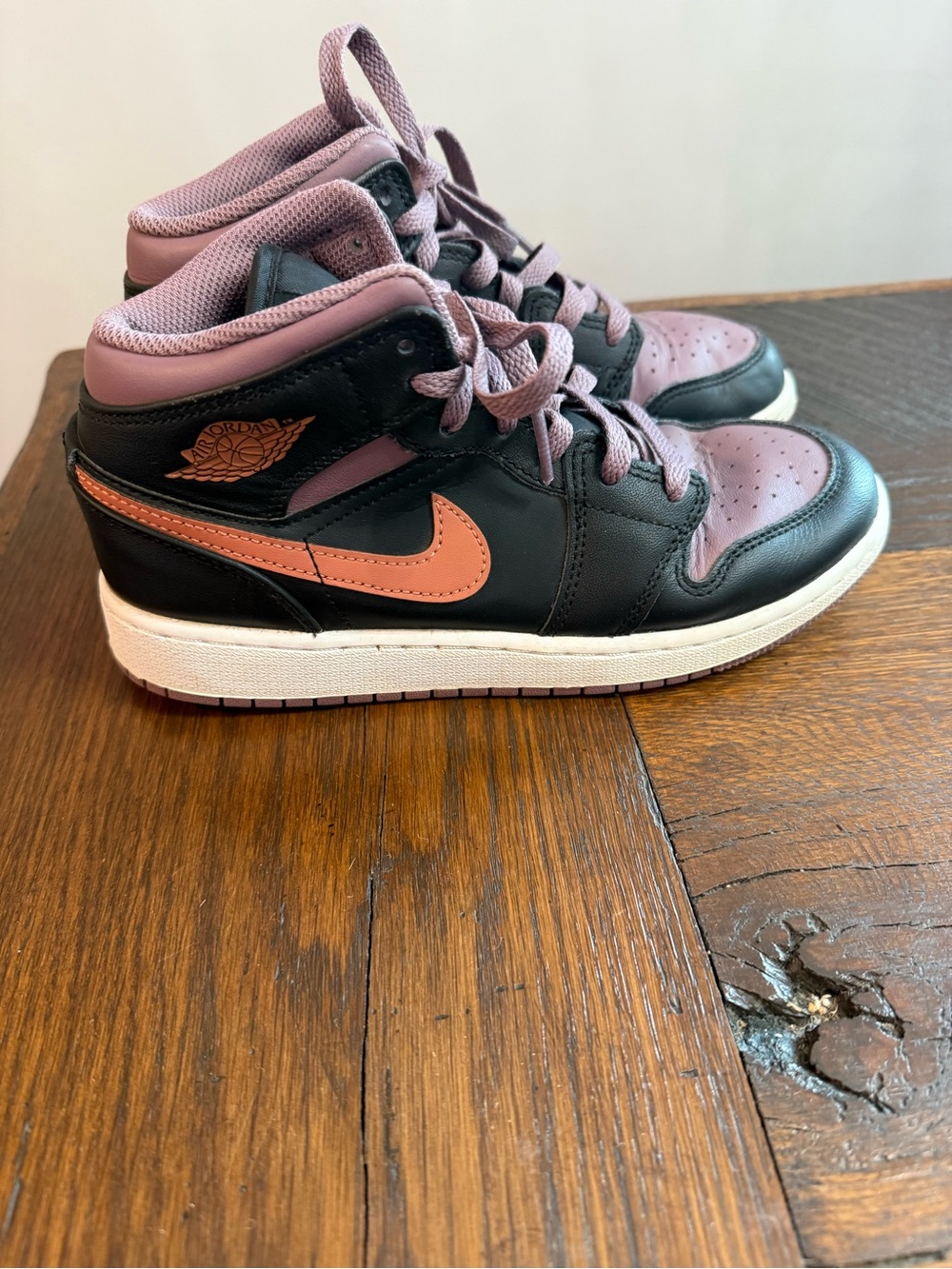 Nike Kids Sneakers Black with Mauve and Coral Swoosh